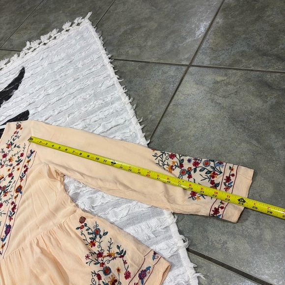 Umgee Embroidered Boho Peasant Top Ivory Womens Long Sleeves Sz L Cottagecore - Picture 13 of 13